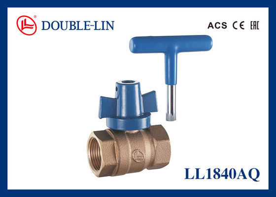Sandcast 1/2 "Bronze Ball Valve có thể khóa kết nối nữ